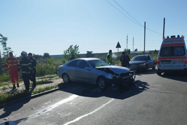 accident cu doua autoturisme implicate in slatina o tanara la spital 682c35fe7bc52