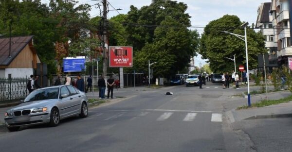 accident mortal in olt o femeie a fost spulberata pe trecerea de pietoni de un autoturism foto 683343187bebe