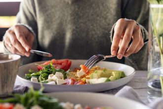 alimentul bogat in acizi grasi recomandat de medici pentru sanatatea inimii contribuie la imbunatatirea vaselor de sange 6830017a1044d