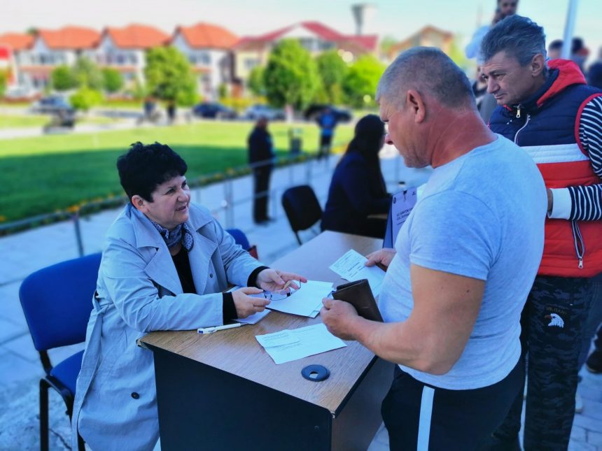 angajatorii olteni vor pune la dispozitie aproximativ 400 de locuri de munca in bursa organizata in slatina si caracal pe 23 mai 682eda1764cc7