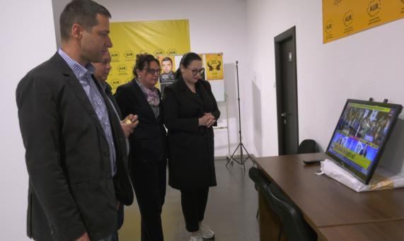 bucurie de aur doar pe jumatate 682b3015247cf