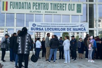 bursa locurilor de munca pentru somerii care nu doresc un jobb 68307c8818ca7