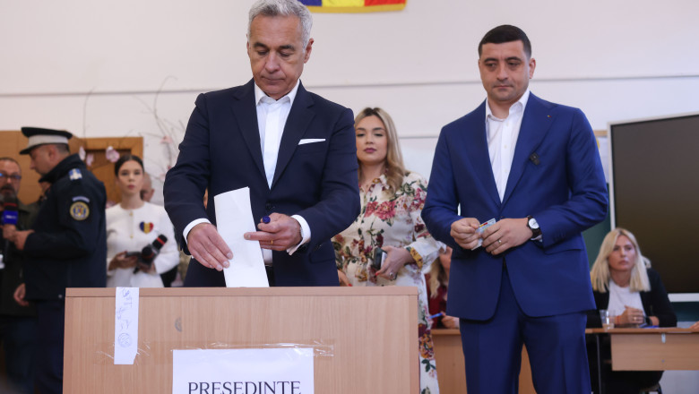 calin georgescu primul mesaj de dupa alegeri ma rog pentru nicusor dan sa fie un presedinte intelept ce i a transmis lui simion 682b3a09c8d84