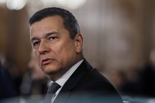 cati bani incaseaza sorin grindeanu ca ministru al transporturilor este cam al 180 lea salariu din minister 68387cfdd4252
