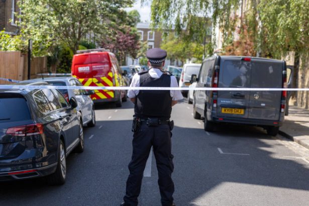 cetatean roman pus sub acuzare in cazul incendierii locuintei premierului britanic keir starmer 682c466905be0