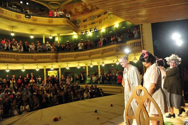 cj olt sustine cultura 250 000 lei pentru editia a xv a a festivalului de teatru de la caracal 68385d53379f0
