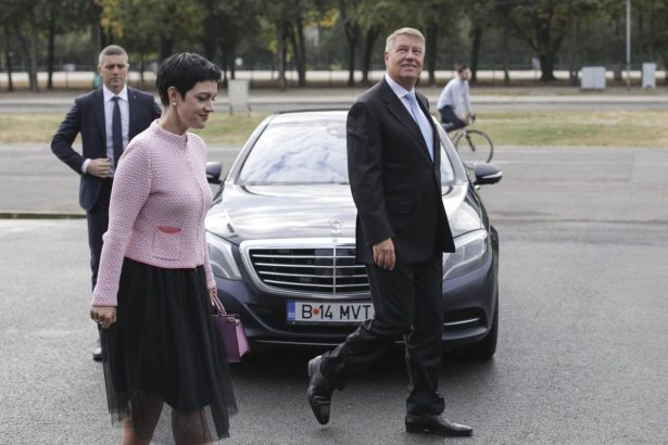 delia dinu sefa protocolului de la cotroceni a plecat de la administratia prezidentiala dupa 20 de ani 68357a6b6f6e6