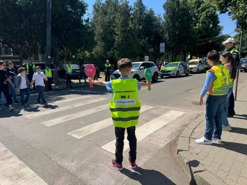 elevii scolii gimnaziale nr 2 caracal au exersat regulile de circulatie 6826fe0d81b36