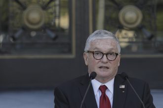 exclusiv fost ambasador sua in romania palma grea pentru simion el cu adevarul nu s a intalnit in viata lui 6830908fcc018