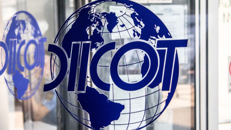 femeie exploatata 7 ani de o familie din bucuresti fortata sa se prostitueze si sa faca video chat primea mancare o data pe zi 68374fc7d0aea