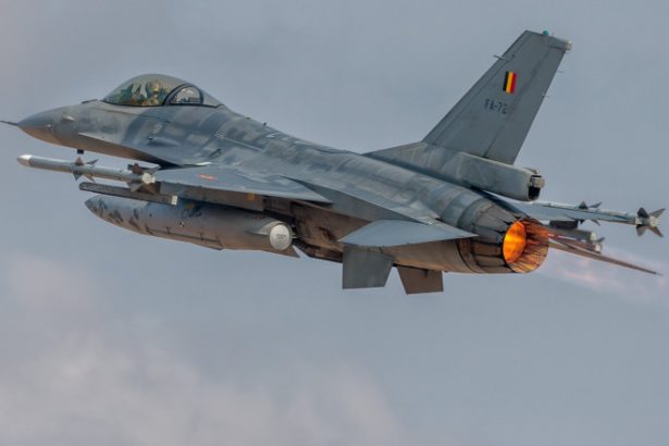 fortele aeriene romane anunta zboruri de antrenament la inaltimi mici pe intreg teritoriul tarii se folosesc inclusiv avioane f 16 6835ecb95fe0c