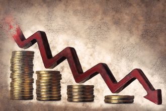 investitorii se asteapta la noi turbulente pe pietele romanesti din cauza incertitudinilor create de alegeri financial times 682acbbad9823