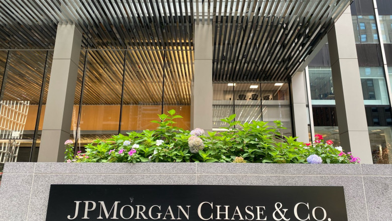 jpmorgan victoria lui nicusor dan reduce riscul politic o scadere a ratingului sub nivelul de investitii mai putin ingrijoratoare 682b287c8adaa