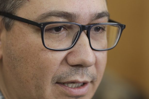 liderii social democrati il ataca pe ponta nu ai calitatea morala sa faci curatenie in psd esti un tradator mercenar si oportunist 68307580baaa1