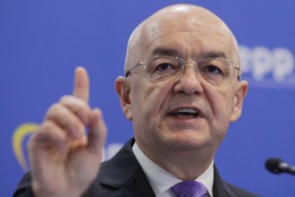 masurile propuse de pnl in negocierile pentru guvern boc cum ar putea trece prin parlament reforma administrativa fara o majoritate 682f1144a7eee