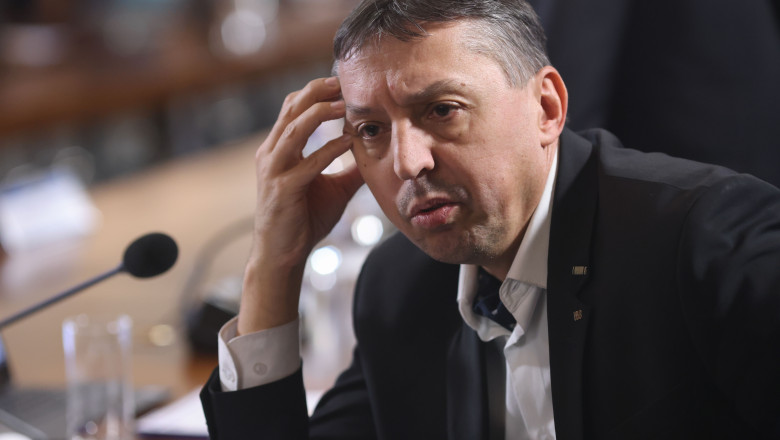 ministrul educatiei daniel david prea multi copii nu sunt parte a sistemului de educatie obligatoriu le irosim potentialul 6833395f6c644