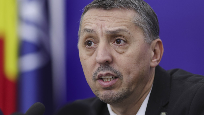 ministrul educatiei zona foarte mare de analfabetism functional ii face pe oameni sa creada ca vindecam cancerul cu coada soricelului 6838a99671df4