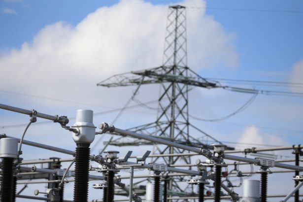 ministrul energiei spune ca nu sunt probleme semnificative la sistemul electroenergetic in urma avertizarilor meteo 68347a69422f1