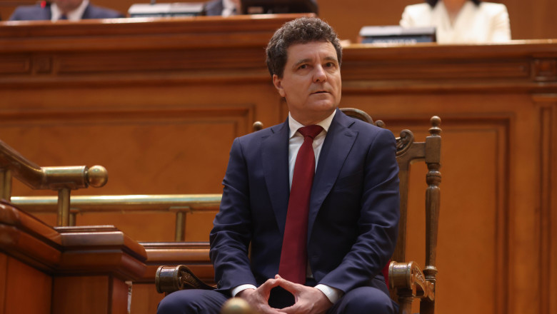 nicusor dan a anuntat calendarul consultarilor cu partidele pentru formarea noului guvern in ce ordine au fost chemate la cotroceni 6835ad753a7ac