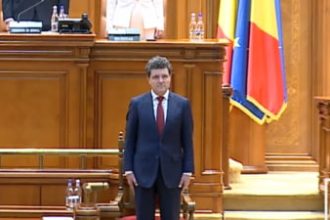 nicusor dan a depus juramantul si e al cincilea presedinte al romaniei 683438d4834e8