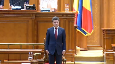 nicusor dan a depus juramantul si e al cincilea presedinte al romaniei 683438d4834e8