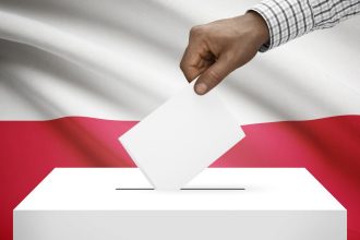 polonezii asteptati la urne pentru un scrutin prezidential decisiv sper ca aceste alegeri vor finaliza schimbarea 68298f7bb3a9a