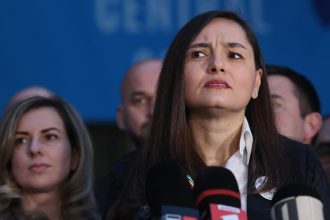 pot solicita sts lista celor 11 641 866 de votanti din 18 mai ce a cerut anamaria gavrila la consultarile cu nicusor dan 683749ec45eb1