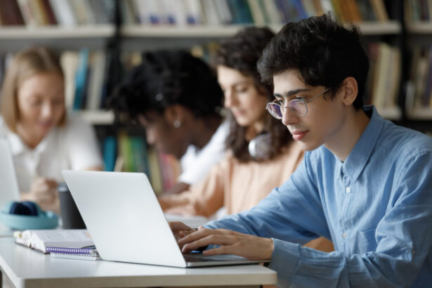 programa pentru bacalaureat 2025 la limba si literatura romana ce autori trebuie sa invete elevii pentru examenul scris 683aa3c15508d