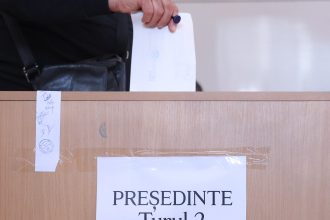 rezultate finale ale alegerilor prezidentiale de la bec nicusor dan a obtinut 6 168 642 de voturi george simion 5 339 053 682cac6141305