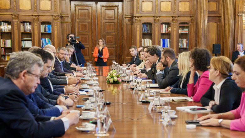 sindicatele daca discutiile de la cotroceni se poarta exclusiv cu mediul de afaceri propunerile vor fi in interesul capitalului 6839e70fdeda9