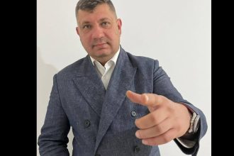 singurul parlamentar pot din olt a ramas fara grupul de la senat s a desfiintat din lipsa de membri 683486aa935b9