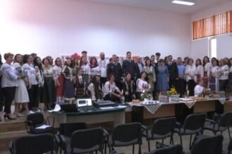 traditiile prind viata la petre s aurelian 6839be063cfd8