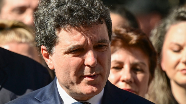 video antreprenorii ii cer lui nicusor dan sa nu creasca taxele dan sucu problema deficitului e legata de cheltuirea larga a banului public 683823f692698