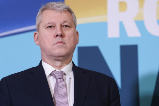 video catalin predoiu am votat pentru o presedintie care sa consolideze rolul romaniei in ue 6829735c54da4