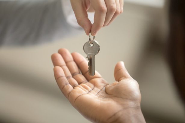 video locuinte la pret de masina in localitatile parasite orasul in care o garsoniera se vinde cu 5 000 de euro pretul e dictat de piata 683552092af25