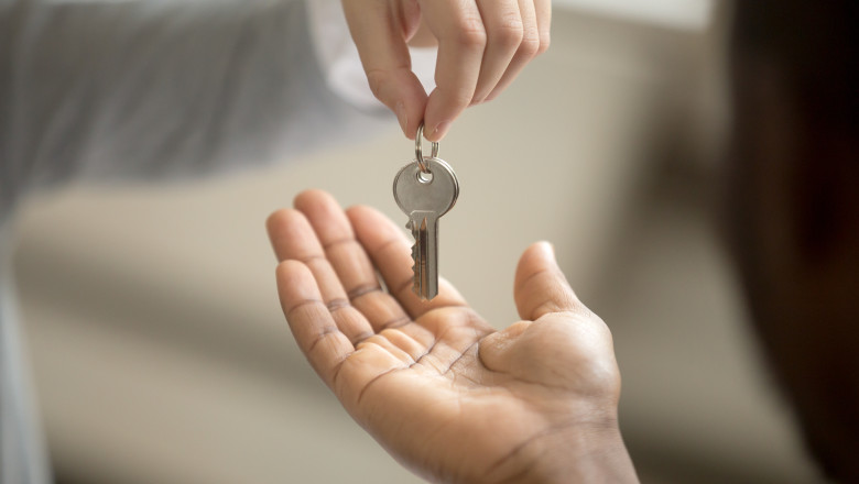 video locuinte la pret de masina in localitatile parasite orasul in care o garsoniera se vinde cu 5 000 de euro pretul e dictat de piata 683552092af25