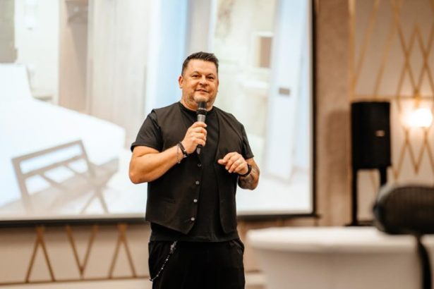 video mihai bobonete a dezvaluit cu cine voteaza duminica ce mesaj le transmite celor indecisi 6827791d52922