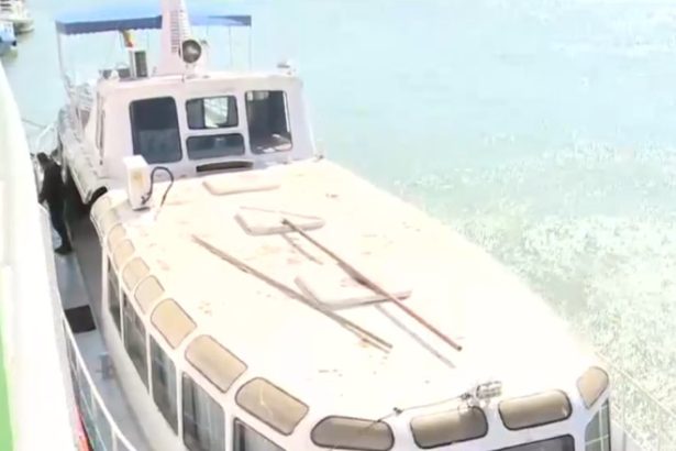 video nava sotilor ceausescu se vinde la fier vechi pretul de pornire este de 18 000 de euro 682c613ec1f9e