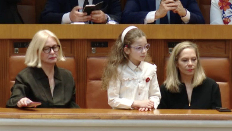 video nicusor dan despre ziua investirii sale ca presedinte fetita a spus ca s a plictisit la discurs 683570ccb0035