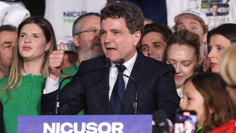 video nicusor dan incepem o noua etapa de maine la munca ce mesaj le transmite romanilor din diaspora 682a5eefd7c3a