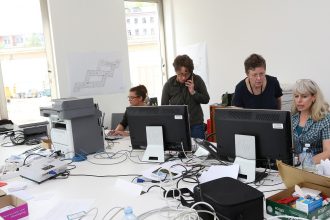 video riscurile economice uriase de dupa alegeri scenariul in care oamenii de afaceri ar putea sa recurga la concedieri 682c6139cef75