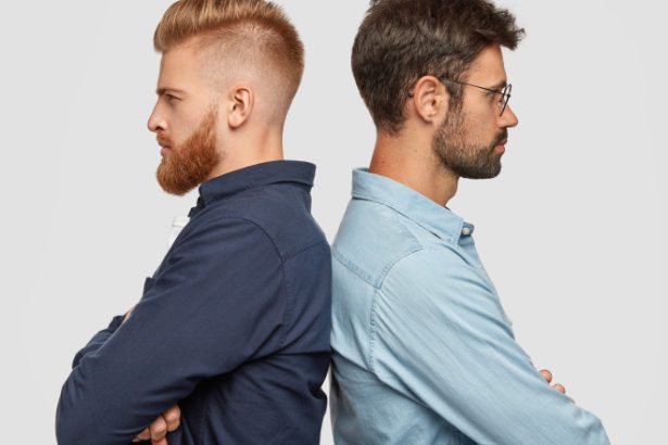 video s au creat doua romanii alegerile prezidentiale care au dezbinat tara unii au renuntat la prietenii sau chiar la relatii de familie 683168175f9a9