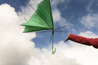 vremea cod galben de vant puternic in cinci judete din estul tarii prognoza pentru bucuresti 682c2ddb0eed3