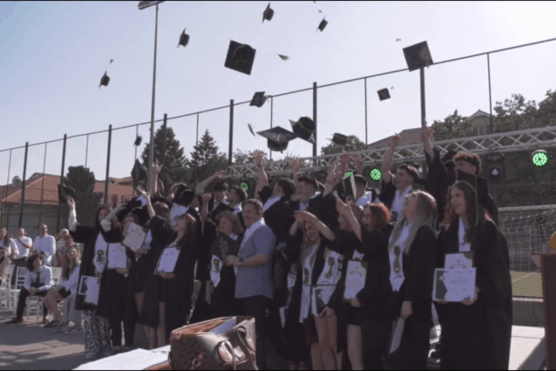 absolventii de la minulescu au spus adio anilor de liceu 684189c4928f5