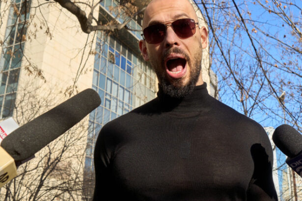 andrew tate ramane cetatean al statului vanuatu care i a analizat documentele fusese verificat de interpol si de marea britanie 684161efe1927