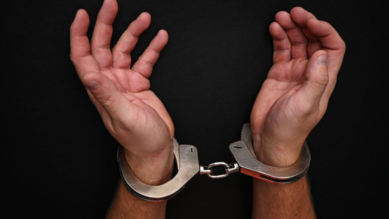 arestat pentru tentativa de omor dupa ce i a turnat socrului sau o substanta toxica in ciorba si i a taiat franele la masina 6849a1a2a6d6b