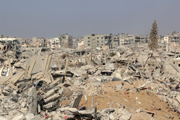 atac israelian intr un punct de distribuire a ajutoarelor din gaza 30 de palestinieni au murit 683c0effa7038