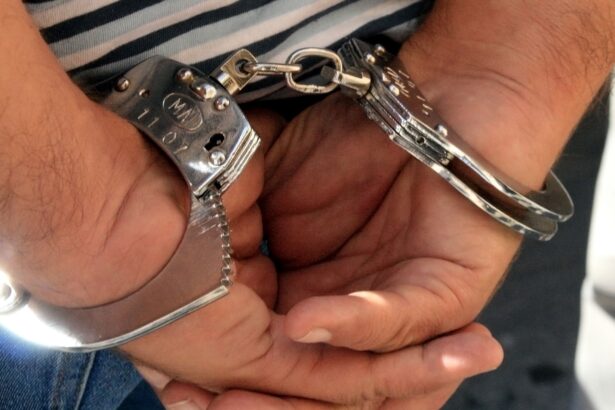 barbat de 34 de ani arestat pentru trafic de droguri canabis si compusi periculosi vanduti in olt 6840338acf4a6