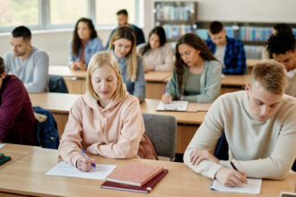 cand sunt programate examenele de corigenta in 2025 calendarul examenului de bacalaureat sesiunea din toamna 684663f254f84