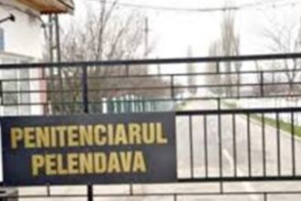 caz socant la penitenciarul pelendava un detinut a ajuns la spital in stare grava dupa ce s ar fi taiat la un picior cu toporul conducerea penitenciarului a impus legea tacerii 68571b29e4e4f